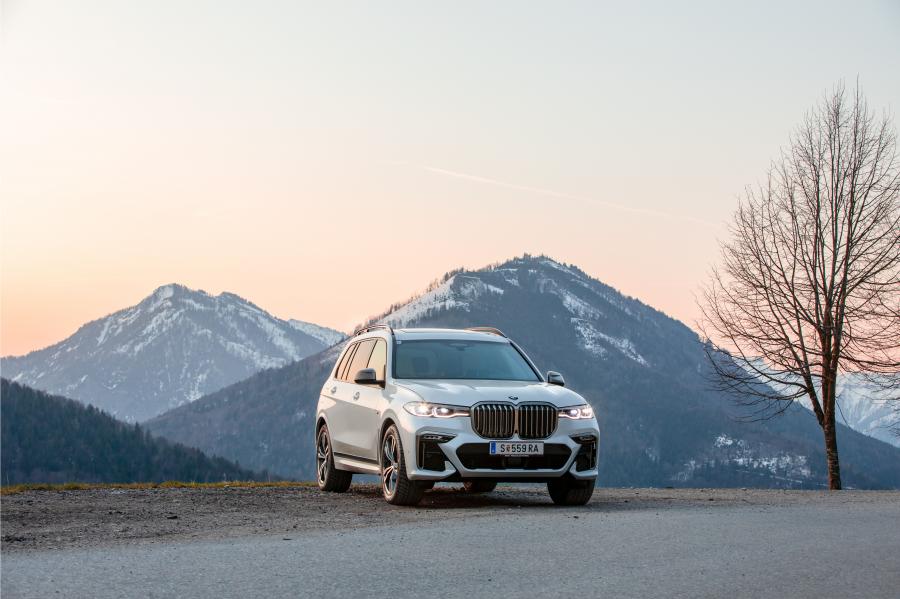 BMW X7 M50d (G07) 2019 года  (WW) (фото 1 из 41)